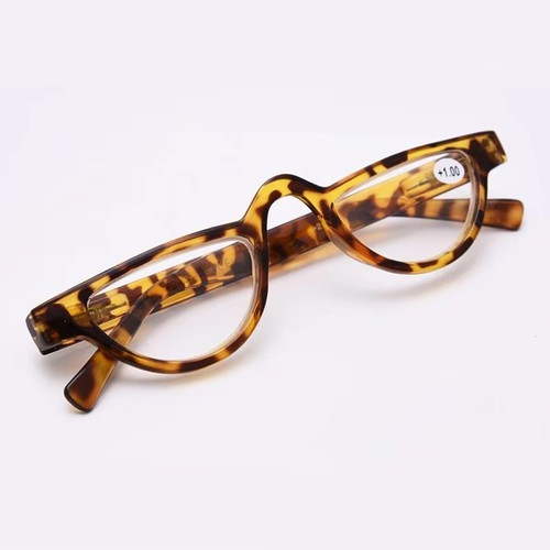 Retro half rim reading glasses - half,