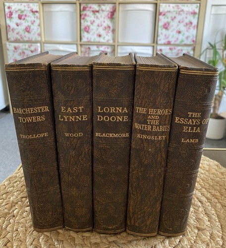 Set vintage hardback - 5,
