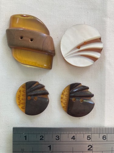 Vintage carved bakelite - vintage,