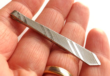Vintage 1950s 1960s Tie Slide Tie Bar Silver Tone Decorative Face   FREE P&P