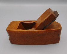 ANTIQUE SMALL WOODEN BLOCK PLANE