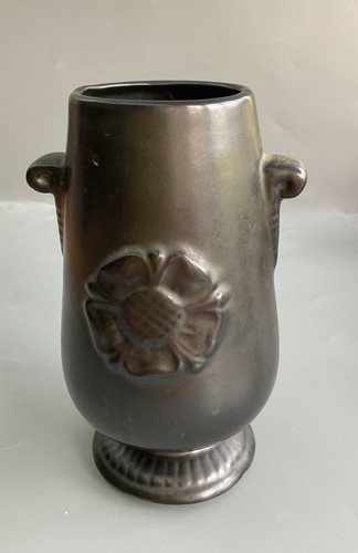 Prinknash pottery vase - prinknash,