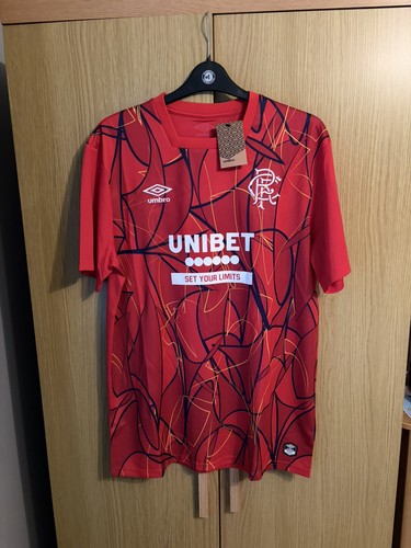 Authentic umbro glasgow - authentic,