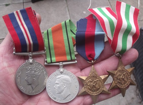 Genuine ww2 four - ww2, medal