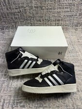 Size 9 - Adidas Rivalry Hi