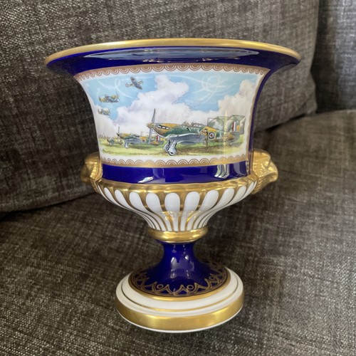 Spode battle britain vase - britain,