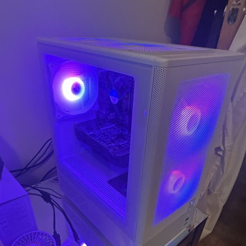 Custom white rgb gaming tower - rgb,