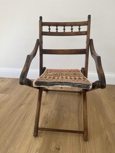 Vintage wooden child - vintage,