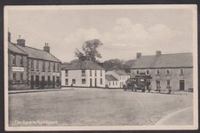 VINTAGE POSTCARD THE SQUARE