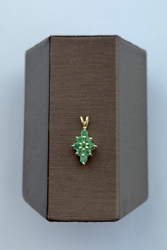 Emerald 9ct pendant vintage - 9ct,