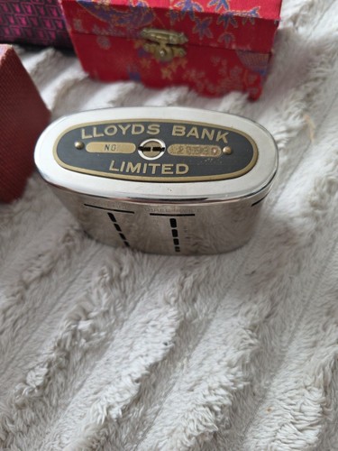 Vintage lloyds bank - vintage,