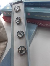 GUINNESS Vintage Promotional Set of Waistcoat Buttons complete set of six