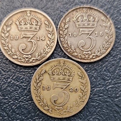 Joblot three pence - x,