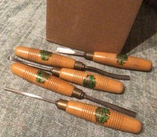 FIVE x Henry Taylor Carving