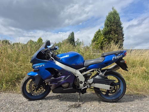 Breaking kawasaki zx9r zx 9r - -,