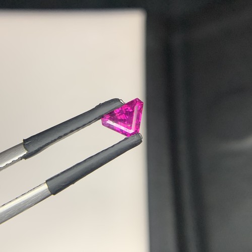 Natural kashmir sapphire - kashmir,
