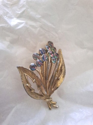 Vintage flower bouquet brooch - vintage,