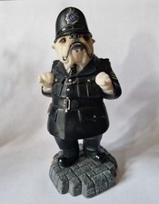 Gorgeous Robert Harrop Doggie People Bulldog Police Sergeant Figurine DP153