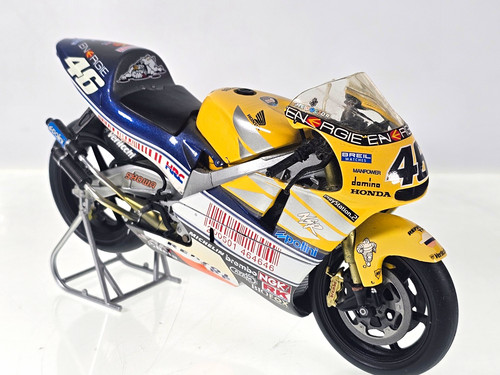 Minichamps valentino rossi - valentino,