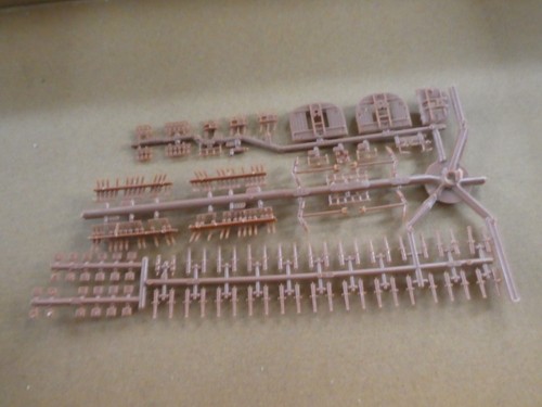 Revell victory 1 225 - revell, 1/225