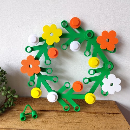 Spring wreath daffodil - wreath,