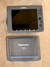 RAYMARINE E120 GPS CHART