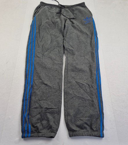 Adidas chile joggers large - 62,