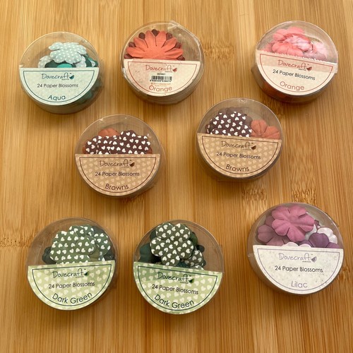 Dovecraft paper blossoms - 8, 8