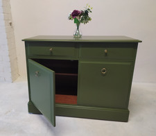 Small vintage Stag sideboard 2