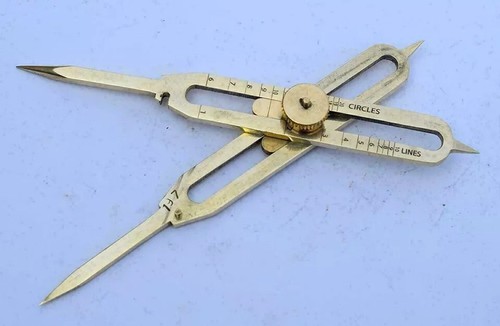 Brass navigational divider - 6",