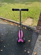 Micro Kick 4 Wheel Pink Scooter Large Back Brake Great Condition Adjustable Bars