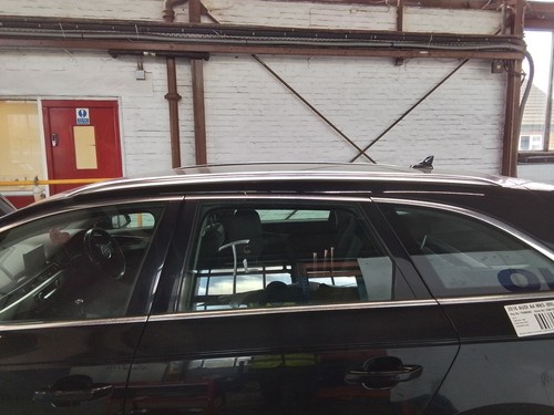 Roof rail left - rail, mk5
