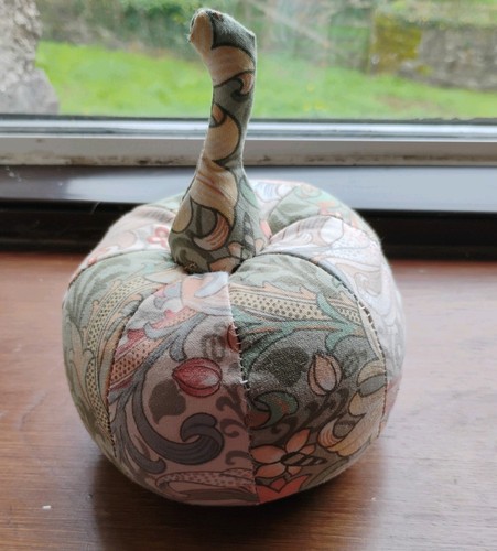 Handmade patchwork pumpkin - patchwork,