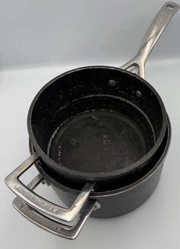 Creuset non stick - x,