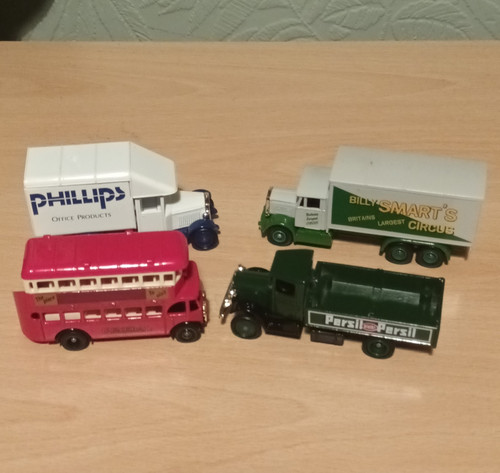Diecast vehicles philips - 4x,