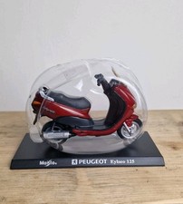 Maisto Peugeot Elyseo 125