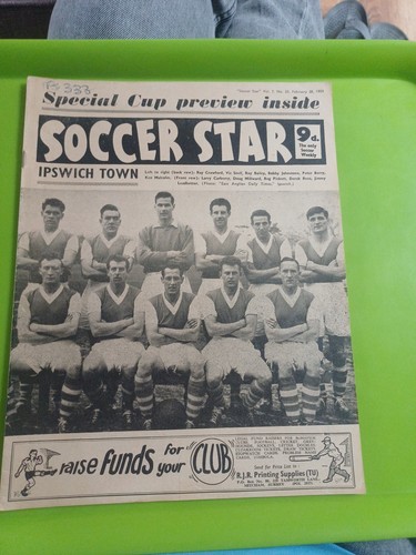 Soccer star weekly - star,