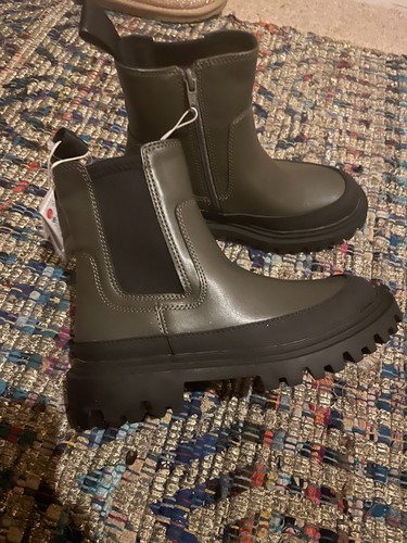 Zara khaki boots - uk13.5, eu35