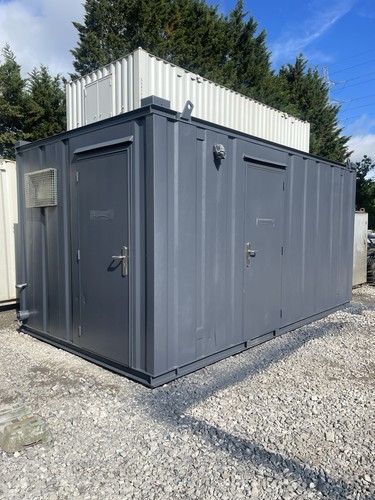 16ft 9ft 1 toilet - 16ft, x
