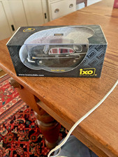 IXO TATRA 603 1961  Black 1/43