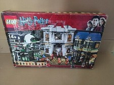 LEGO 10217 - Harry Potter: Diagon Alley - Box Damaged- Contents New Unused.