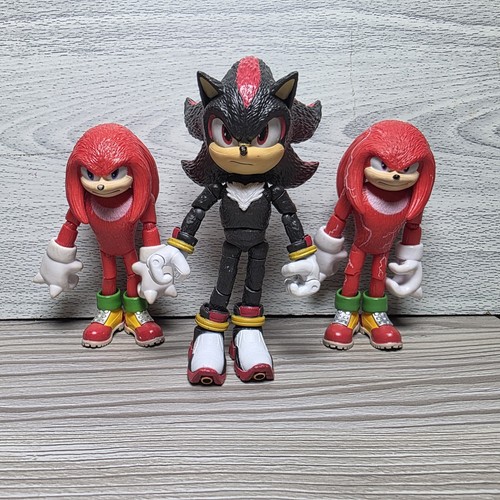 Sonic the hedgehog figure - sonic,