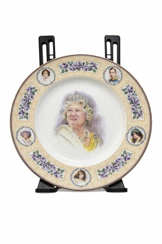 Royal doulton classics queen - royal,