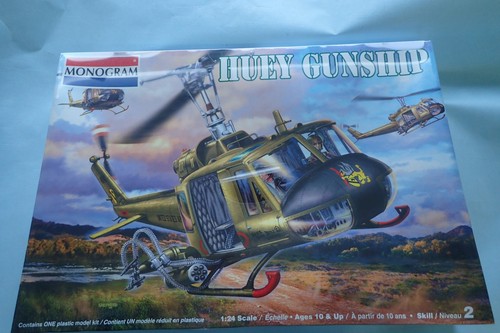 Monogram huey gunship - huey,