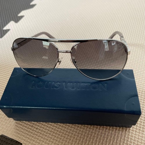 Louis vuitton attitude pilote - attitude,