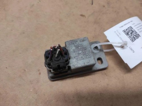 Toyota avensis t25 relay - avensis,