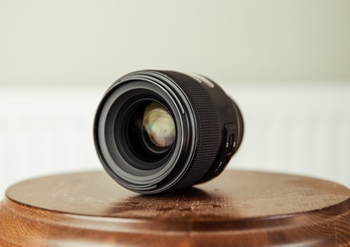 Used tamron 35mm - 35mm, f1.8