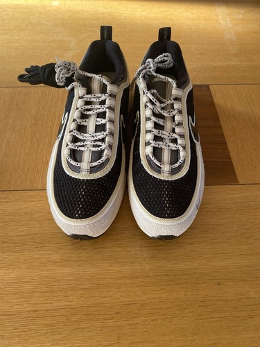 Nike undefeated spiridon - x, –