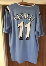 Manchester City match worn and signed DARIUS VASSELL
