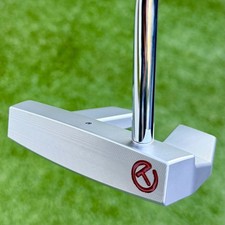 Scotty Cameron Circle T Brand